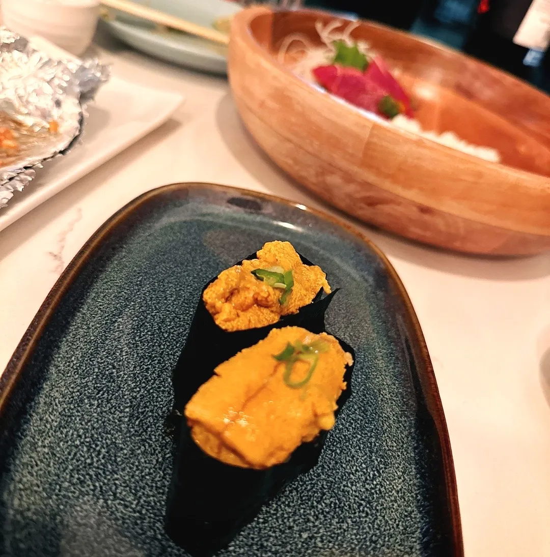 Uni nigiri